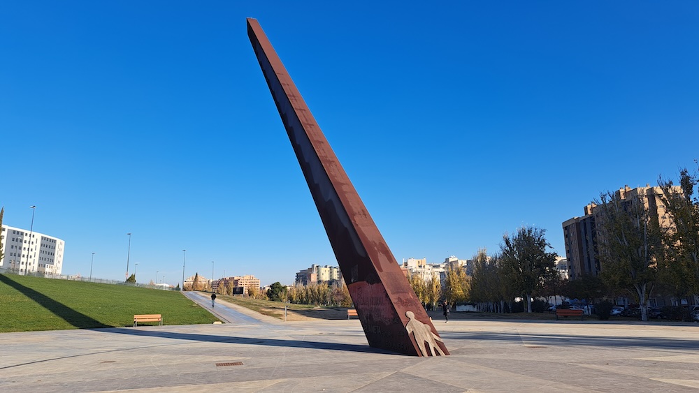 Zaragoza Sundial