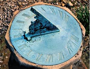 Image of dial 0185