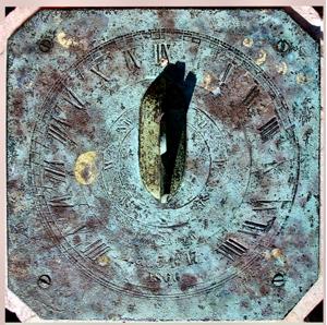 Image of dial 0700