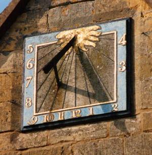 Image of dial 0750