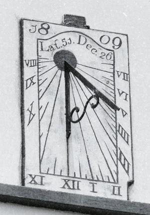 Image of dial 1018